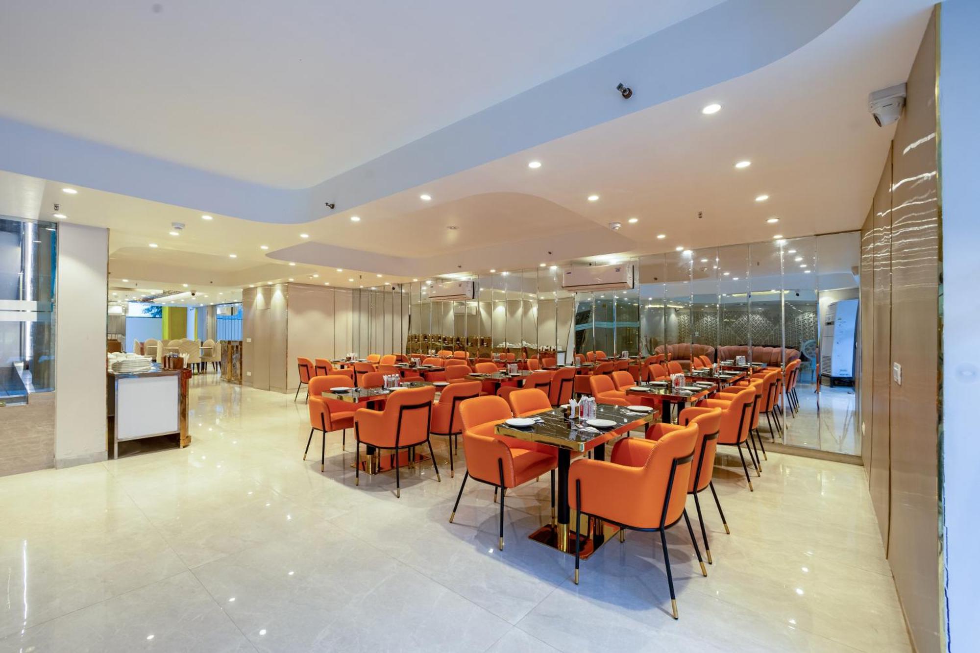Hotel Ginger Palace Delhi Airport Nowe Delhi Zewnętrze zdjęcie