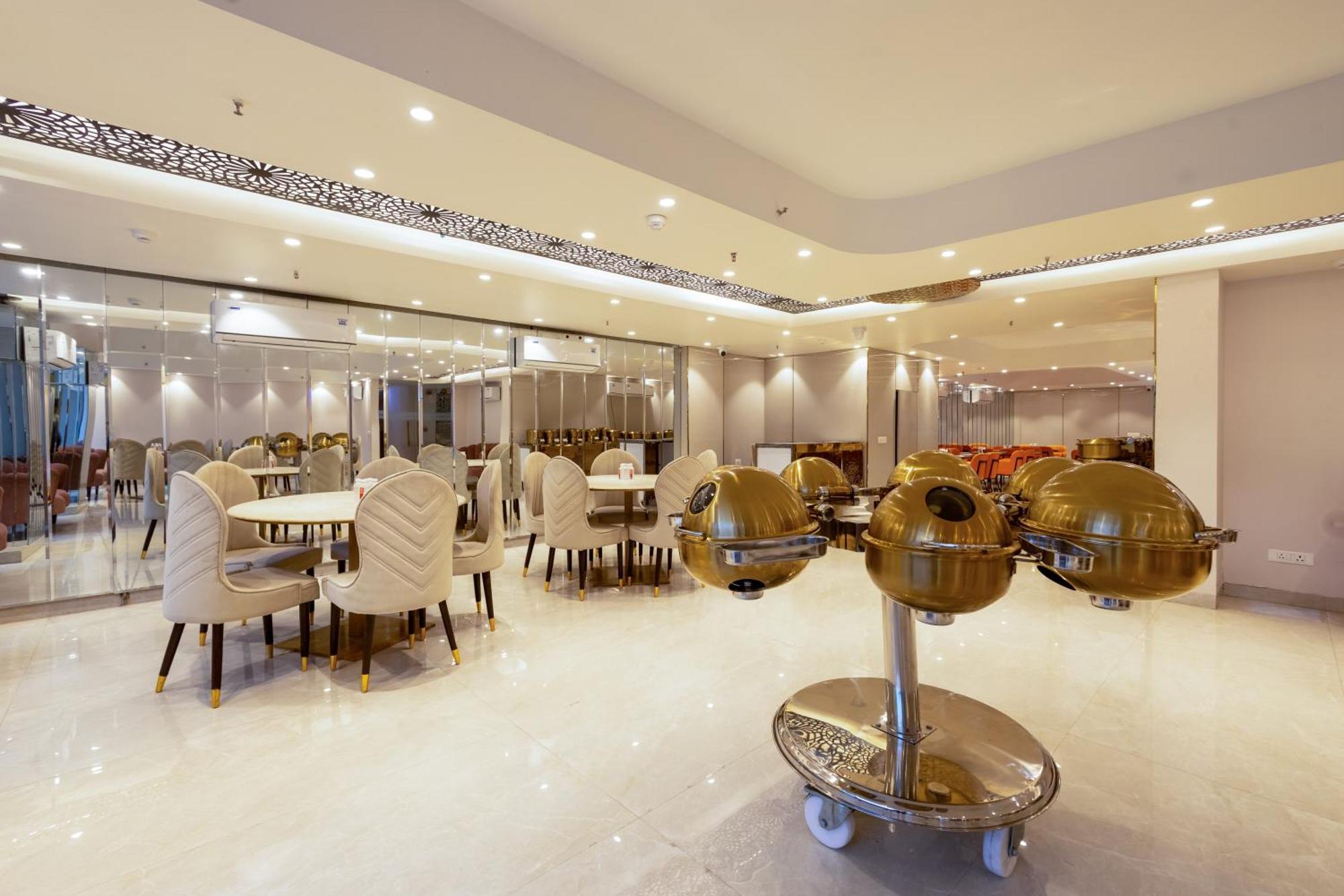 Hotel Ginger Palace Delhi Airport Nowe Delhi Zewnętrze zdjęcie