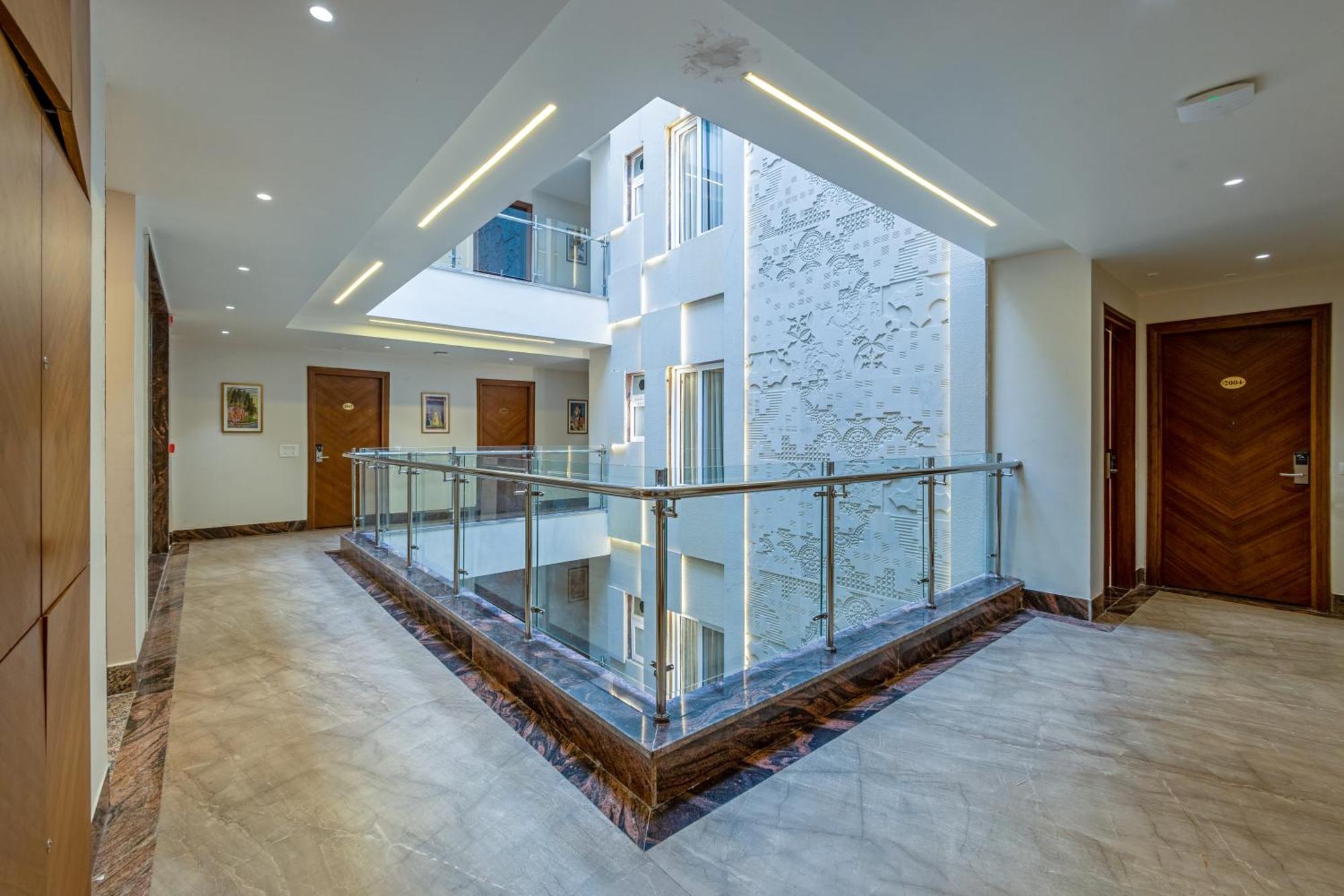 Hotel Ginger Palace Delhi Airport Nowe Delhi Zewnętrze zdjęcie